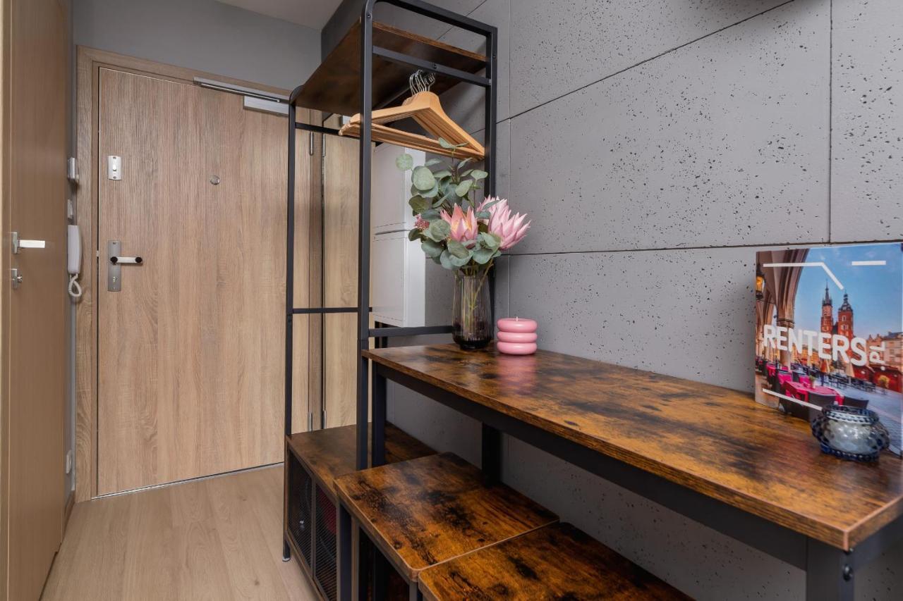 Modern Apartment Srodmiescie Krakow By Noclegi Renters Luaran gambar