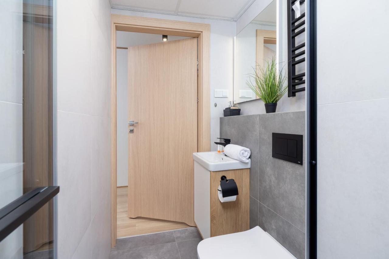 Modern Apartment Srodmiescie Krakow By Noclegi Renters Luaran gambar