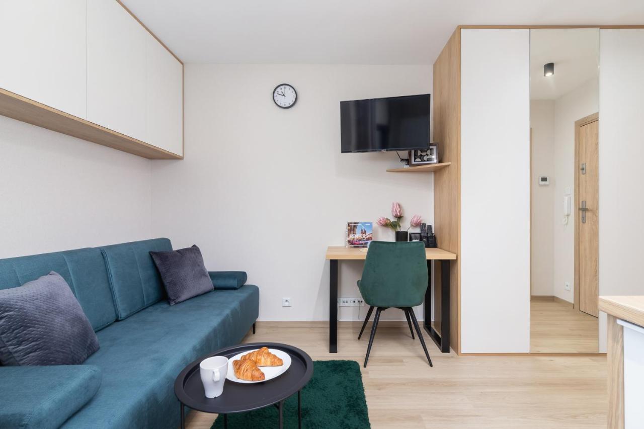 Modern Apartment Srodmiescie Krakow By Noclegi Renters Luaran gambar