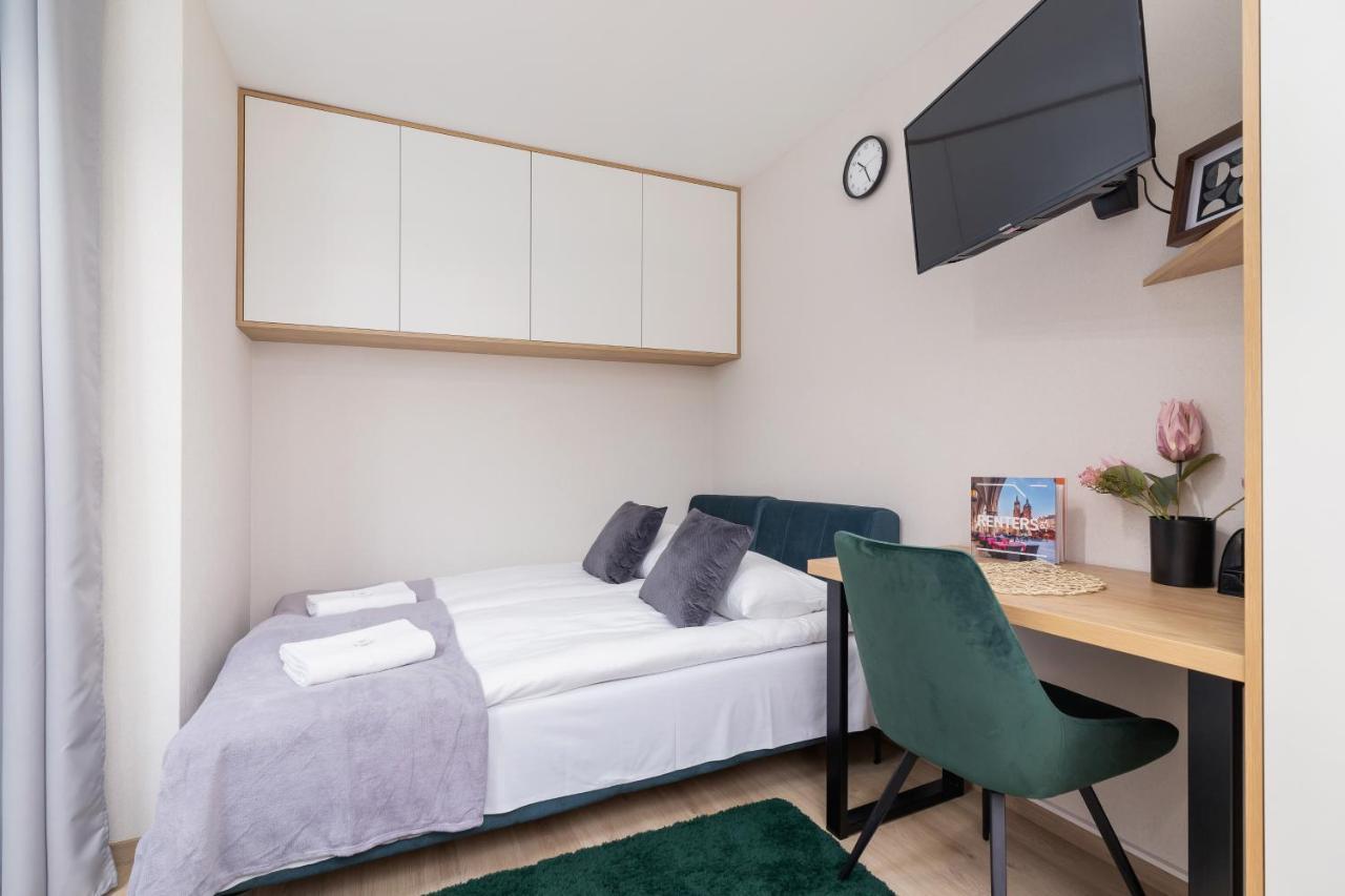 Modern Apartment Srodmiescie Krakow By Noclegi Renters Luaran gambar